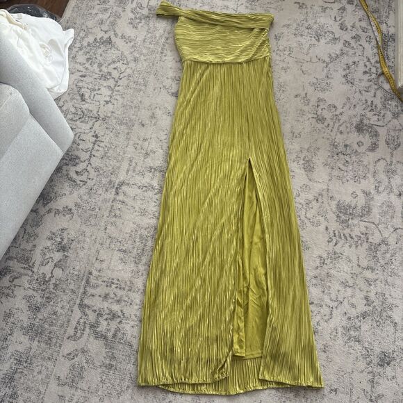 Lulus Poised Performance Olive Green Plisse One-Shoulder Maxi Dress Size Large - Picture 3 of 9